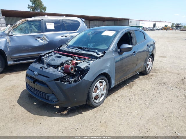 3MYDLBYV1HY158287 Toyota YARIS IA