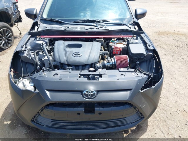 3MYDLBYV1HY158287 Toyota YARIS IA