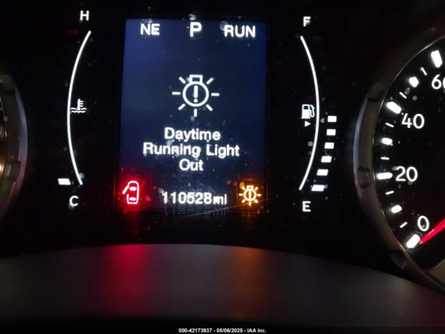 ZACCJBBBXHPE80039 Jeep Renegade Latitude 4x4