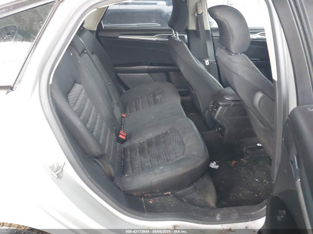 3FA6P0H71GR175316 Ford FUSION SE