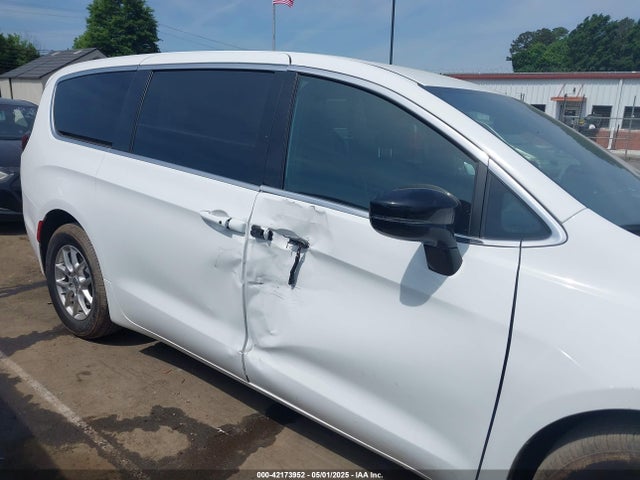 2C4RC1BG1SR542831 Chrysler Pacifica Select