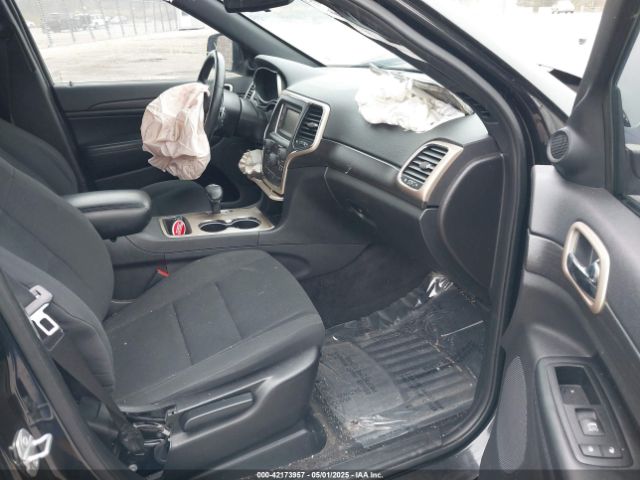 1C4RJFAG6FC802983 Jeep Grand Cherokee Laredo
