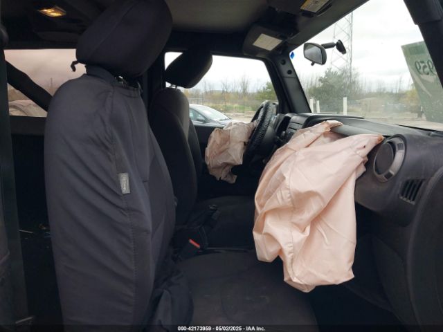 1C4AJWAG2FL500717 Jeep Wrangler Sport