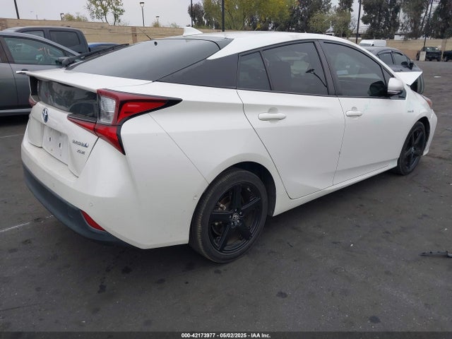 JTDKARFU3K3076849 Toyota PRIUS XLE