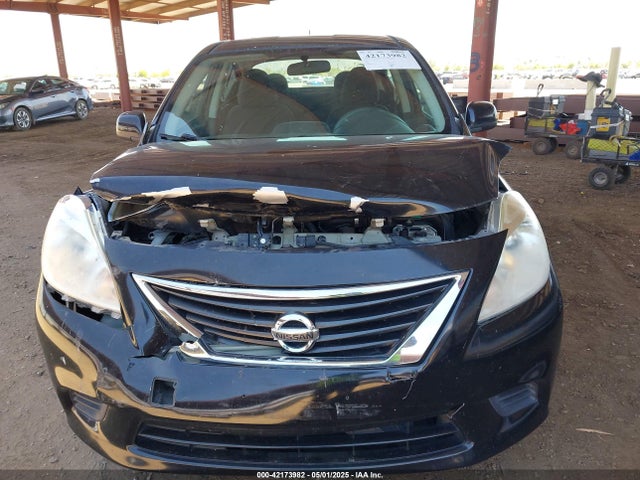 3N1CN7AP6EL800401 Nissan Versa 1.6 Sv
