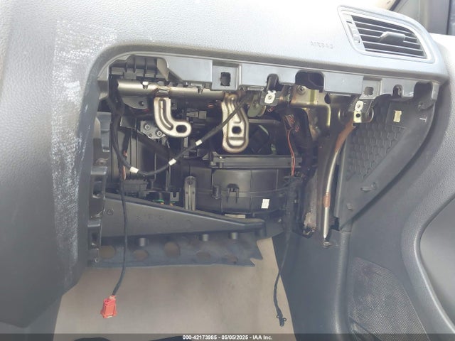 3VWD07AJ7FM306911 Volkswagen Jetta 1.8t Se
