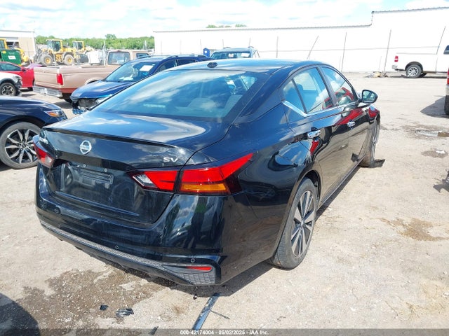 1N4BL4DV0NN369132 Nissan Altima Sv Fwd