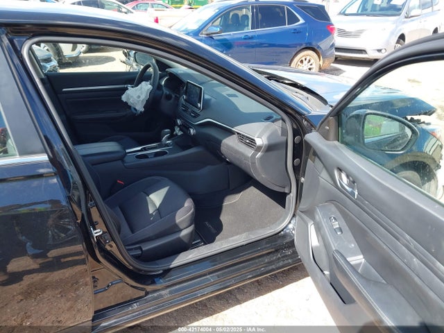 1N4BL4DV0NN369132 Nissan Altima Sv Fwd