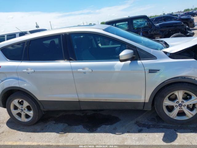 1FMCU0G95FUA44966 Ford ESCAPE SE