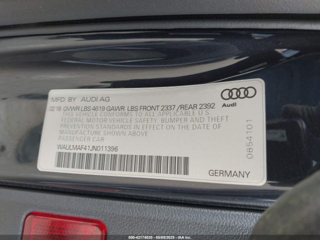 2018 AUDI A4 WAULMAF41JN011396 Photo 8