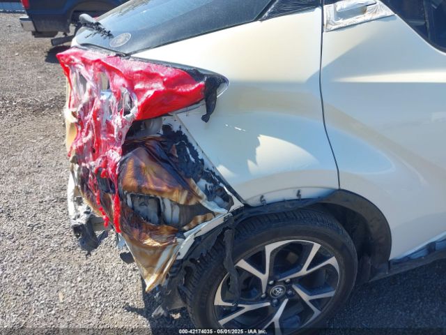 NMTKHMBXXJR041817 Toyota C-hr Xle Premium