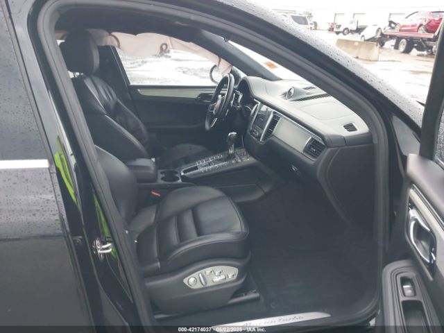 WP1AF2A54HLB62022 Porsche Macan Turbo