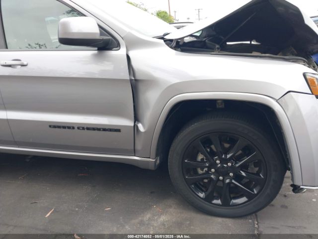 1C4RJFAG1KC842639 Jeep Grand Cherokee Altitude 4x4