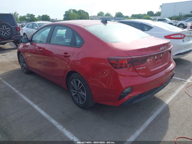 3KPF24AD0PE640546 KIA Forte Lxs