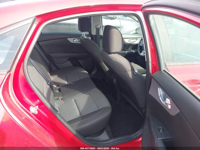 3KPF24AD0PE640546 KIA Forte Lxs