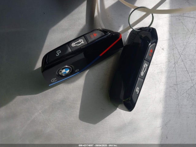 BMW 2023 2023 WB533CF07PCM29900 Image 11