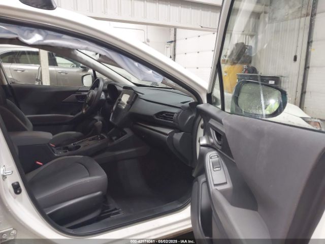 JF1GUABC8R8278276 Subaru Impreza Base 5-door