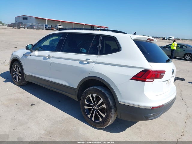 Volkswagen tsi 2023 3VVRB7AX1PM115138 Image 3