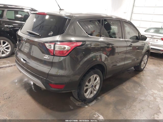 1FMCU9GD6HUC10553 Ford ESCAPE SE