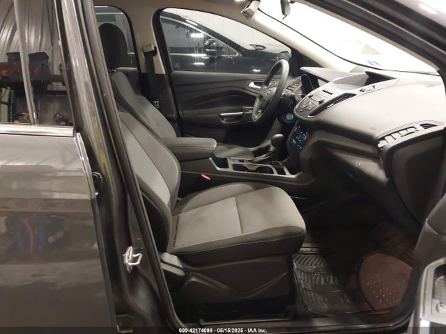 1FMCU9GD6HUC10553 Ford ESCAPE SE