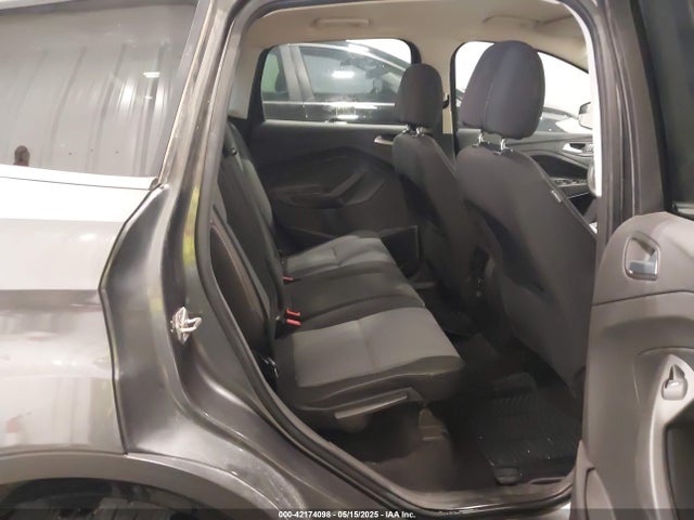 1FMCU9GD6HUC10553 Ford ESCAPE SE