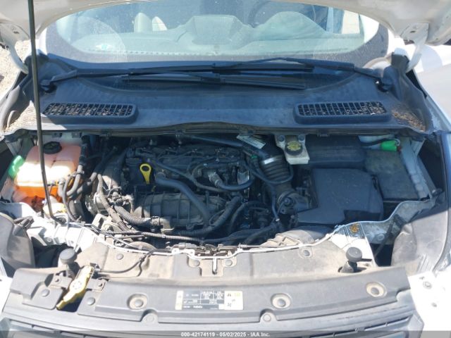1FMCU9GX9EUB85279 Ford ESCAPE SE