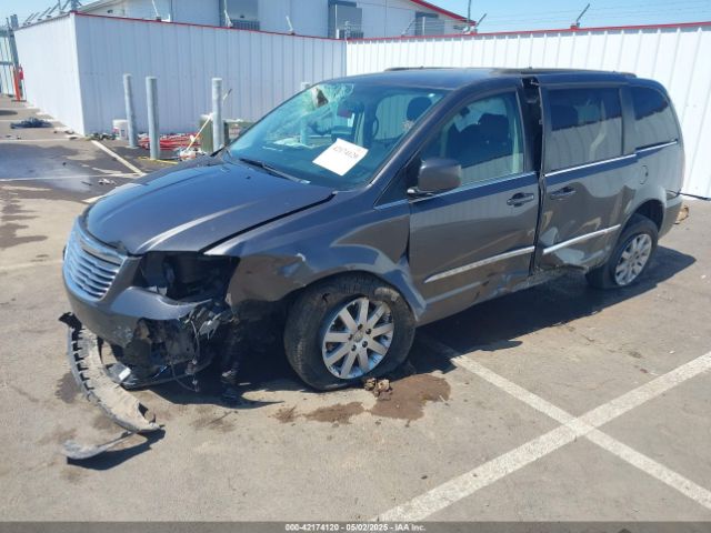 2C4RC1BGXGR292660 Chrysler Town and Country