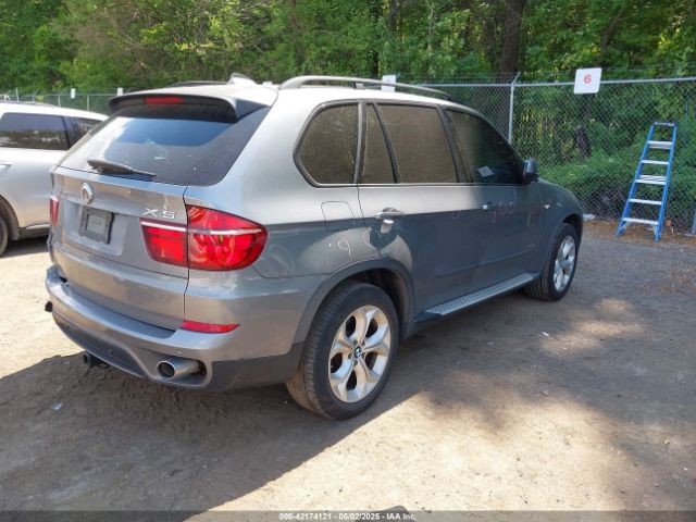 2011 BMW X5 5UXZV4C54BL409450 Photo 3
