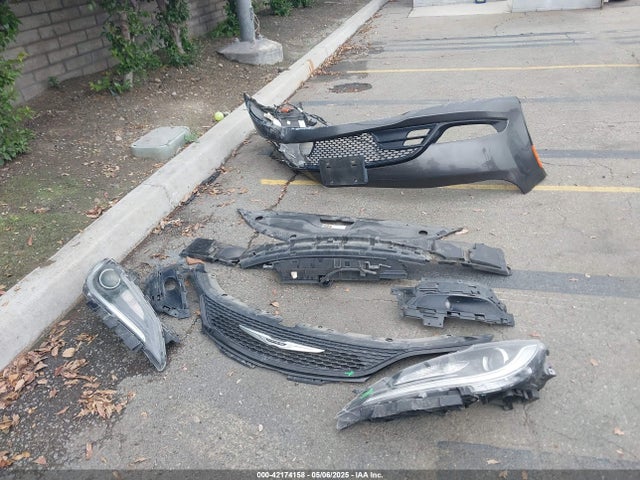 1C3CCCBB8GN123941 Chrysler 200 S
