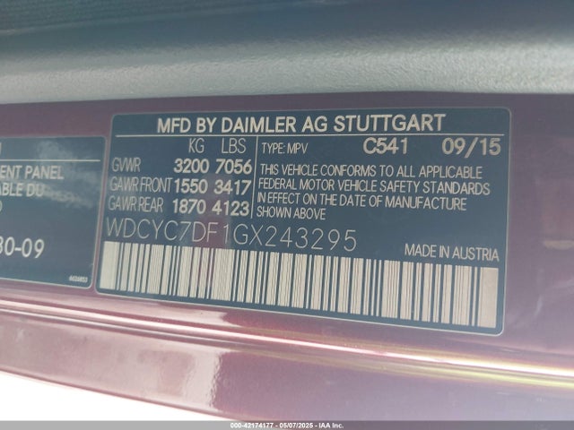 WDCYC7DF1GX243295 Mercedes-Benz m157