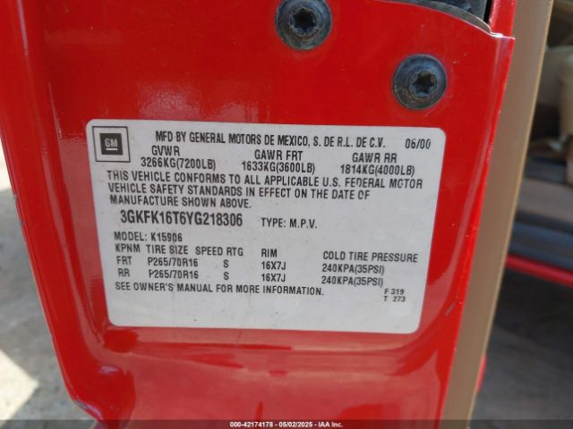 2000 GMC YUKON XL 1500 3GKFK16T6YG218306 Photo 8
