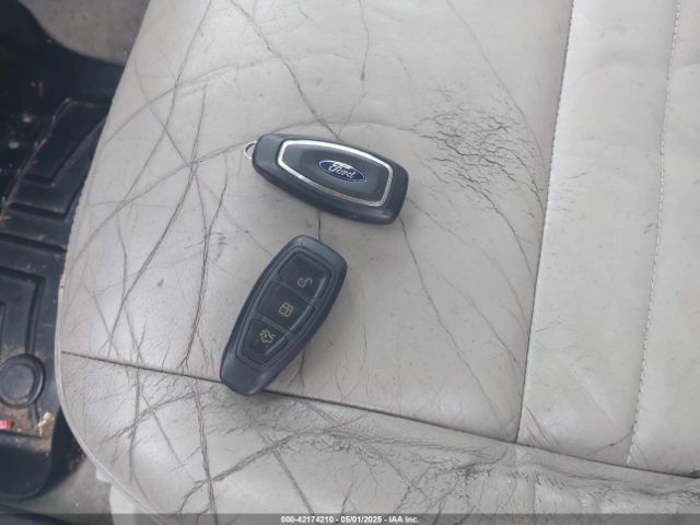 1FADP5BU4GL107223 Ford C-max Hybrid Sel