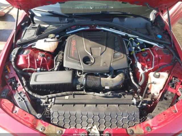 ZARFAECN4H7532033 Alfa Romeo Giulia Ti Rwd