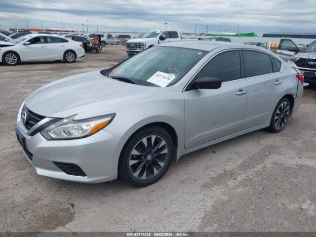 1N4AL3AP1HN345664 Nissan Altima 2.5 S