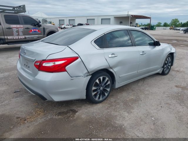 1N4AL3AP1HN345664 Nissan Altima 2.5 S