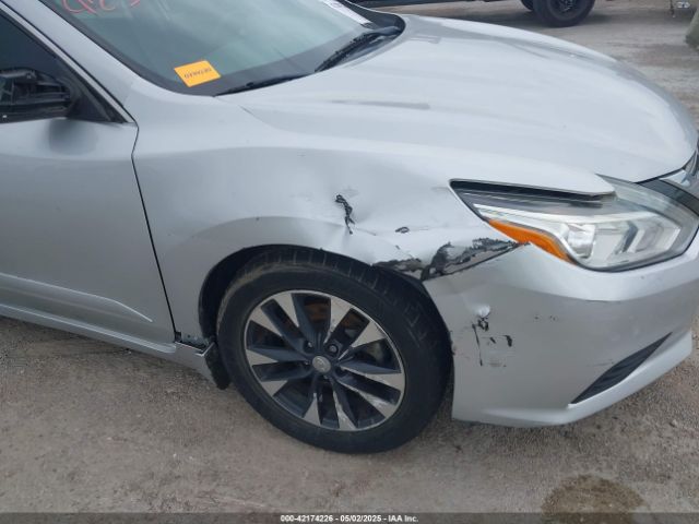 1N4AL3AP1HN345664 Nissan Altima 2.5 S