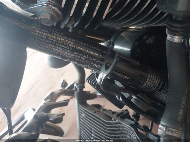 2024 HARLEY-DAVIDSON FLTRX 1HD1KH715RB651121 Photo 9