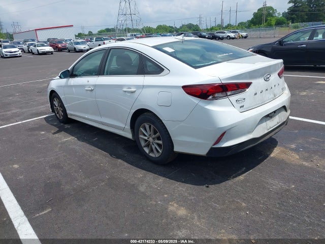 5NPE24AF6JH684566 Hyundai SONATA SE