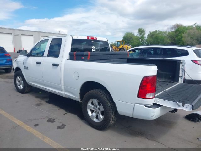 1C6RR7FG6HS698602 RAM 1500 Express  4x4 6'4 Box