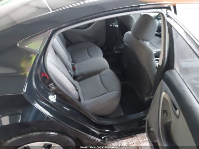 5NPDH4AE0GH744688 Hyundai ELANTRA SE