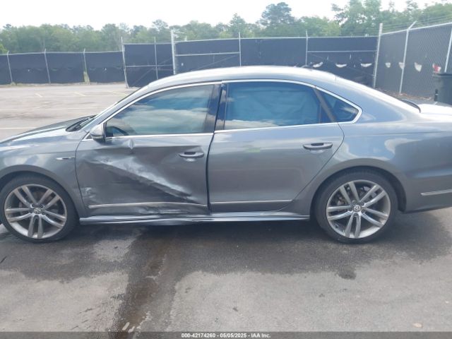 1VWDT7A31HC040976 Volkswagen Passat 1.8t R-line