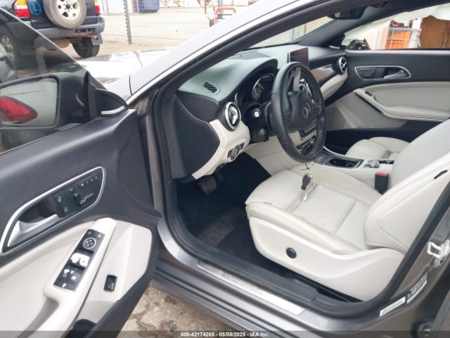 2016 MERCEDES-BENZ CLA 250 WDDSJ4EB1GN332930 Photo 4