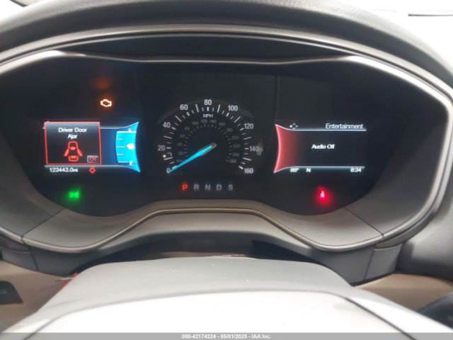 3FA6P0H92HR105567 Ford FUSION SE