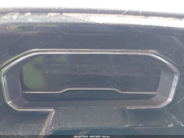 1GTUUCED7PZ123982 GMC Sierra 1500 4wd  Short Box Elevation With 3sb