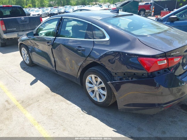 1G1ZD5ST5SF112401 Chevrolet Malibu Fwd 1lt