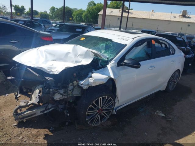 3KPF44AC8ME315432 KIA Forte Gt Manual