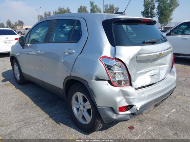 3GNCJKSB7LL299358 Chevrolet Trax Fwd Ls
