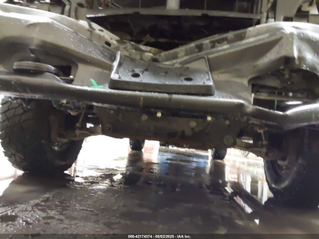 1C6RR7FG8HS770142 RAM 1500 Tradesman  4x4 6'4 Box