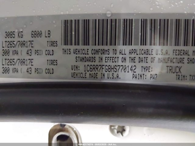 1C6RR7FG8HS770142 RAM 1500 Tradesman  4x4 6'4 Box