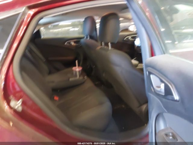1C3CCCAB0FN715768 Chrysler 200 Limited